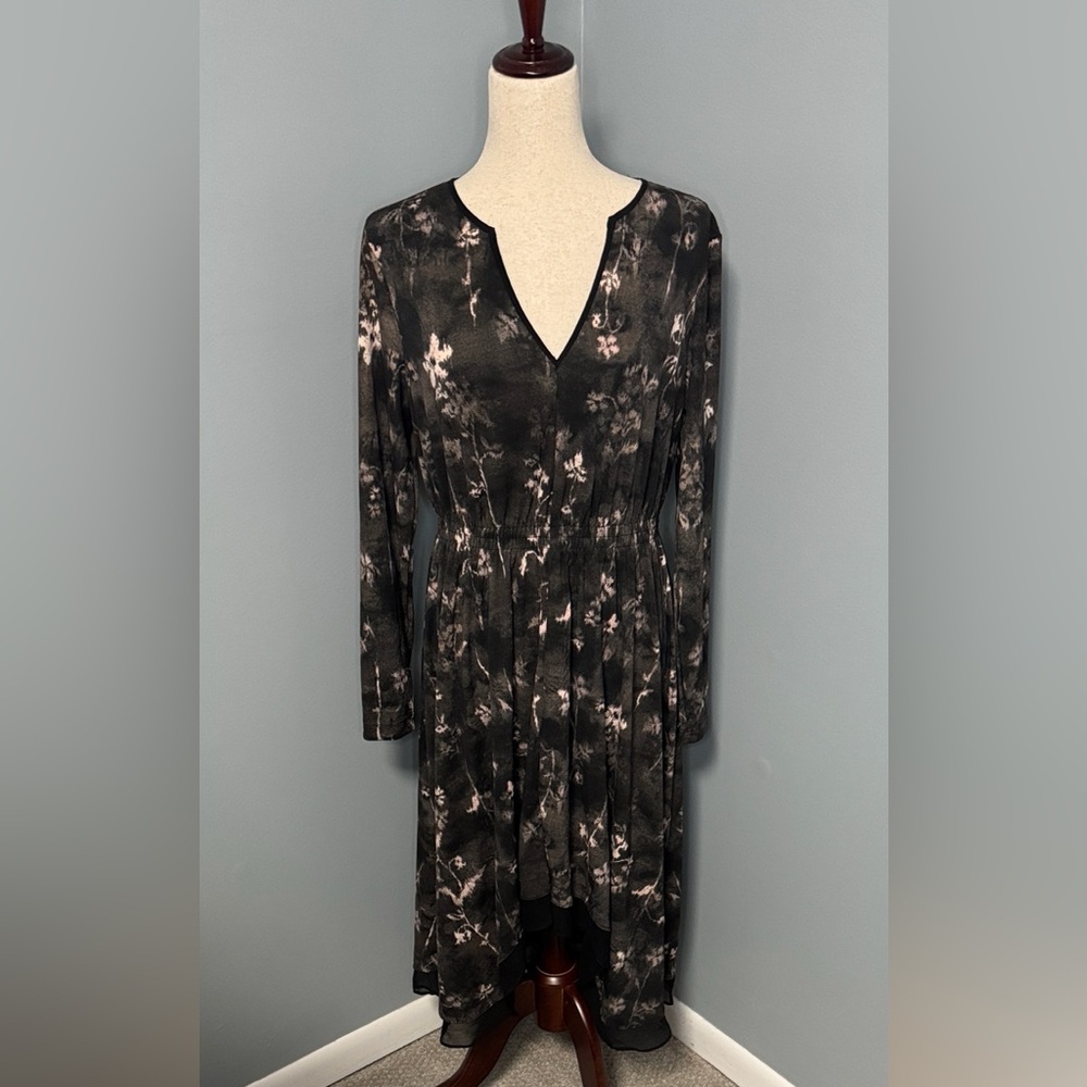 Simply Vera Vera Wang Black Floral Long Sleeve Hi-Low Dress Sz M